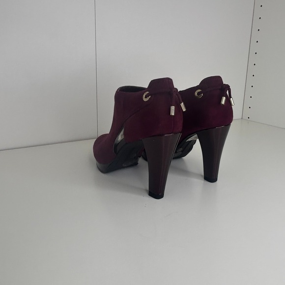 Liz Claiborne Women's Burgundy Suede Ankle Booties – Size 5M, Block Heel Zip - Picture 7 of 11